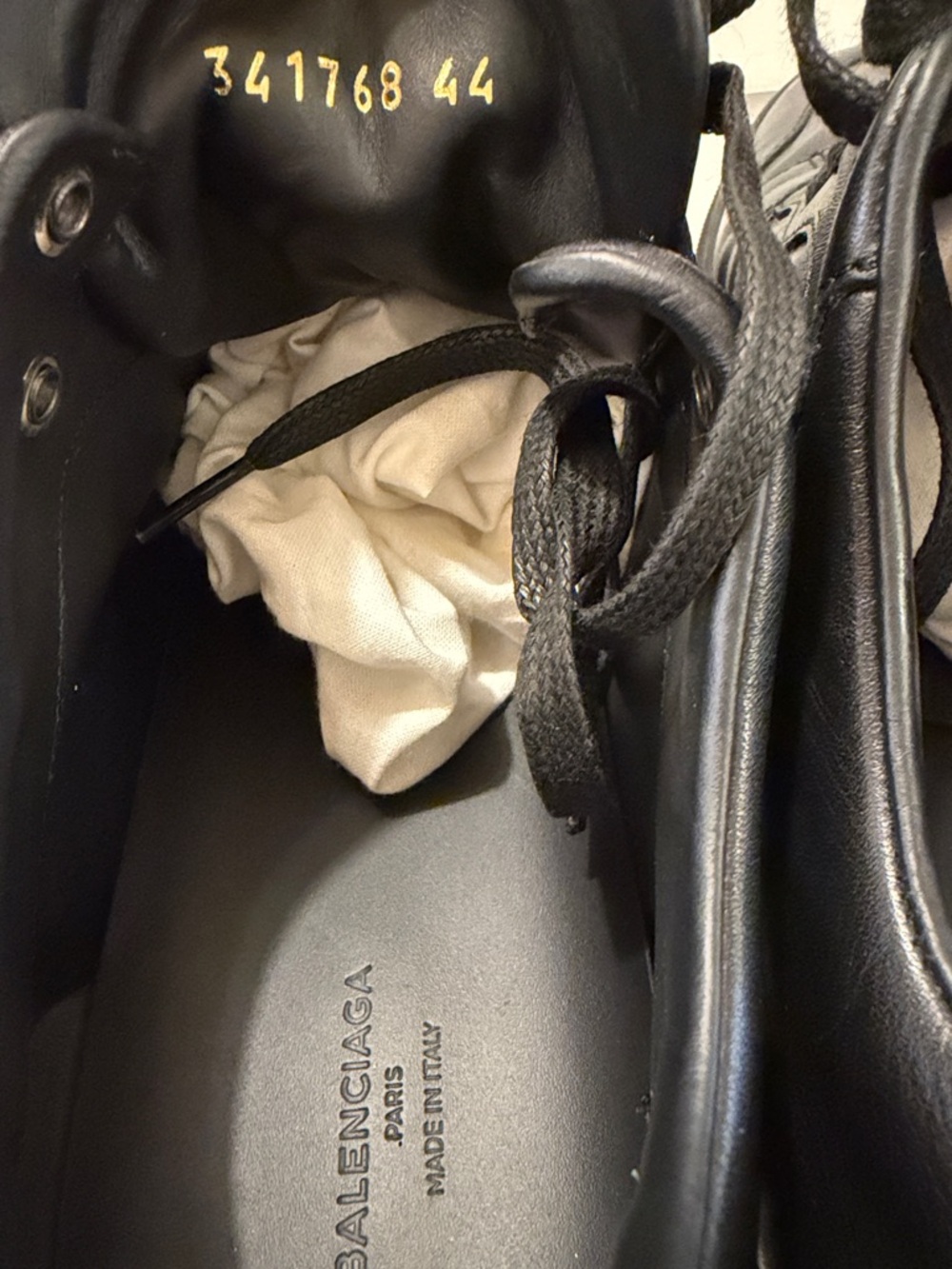 Balenciaga Men’s Black Leather Low-Top Sneakers - Picture 4 of 11